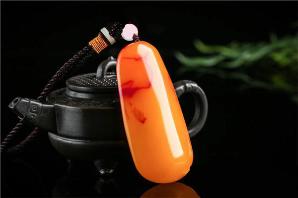 光澤度儀如何測(cè)量黃龍玉的光澤度？