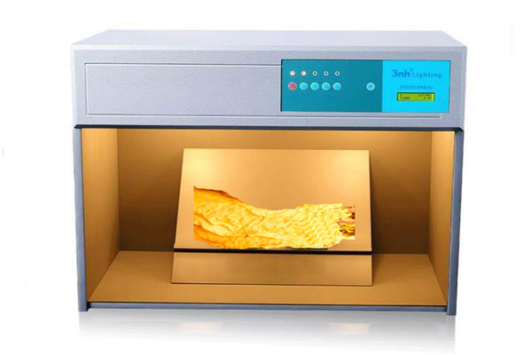 光源色溫對(duì)物體顏色明暗程度有什么影響？