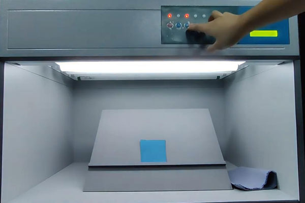 標(biāo)準(zhǔn)光源D65光源和D50光源光譜有什么不同？